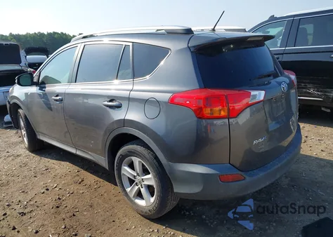 2013 Toyota Rav4 Xle z USA, uszkodzony, nr VIN 2T3RFREV7DW029334